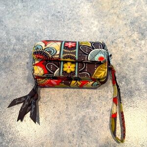 Vera Bradley zipper wristlet